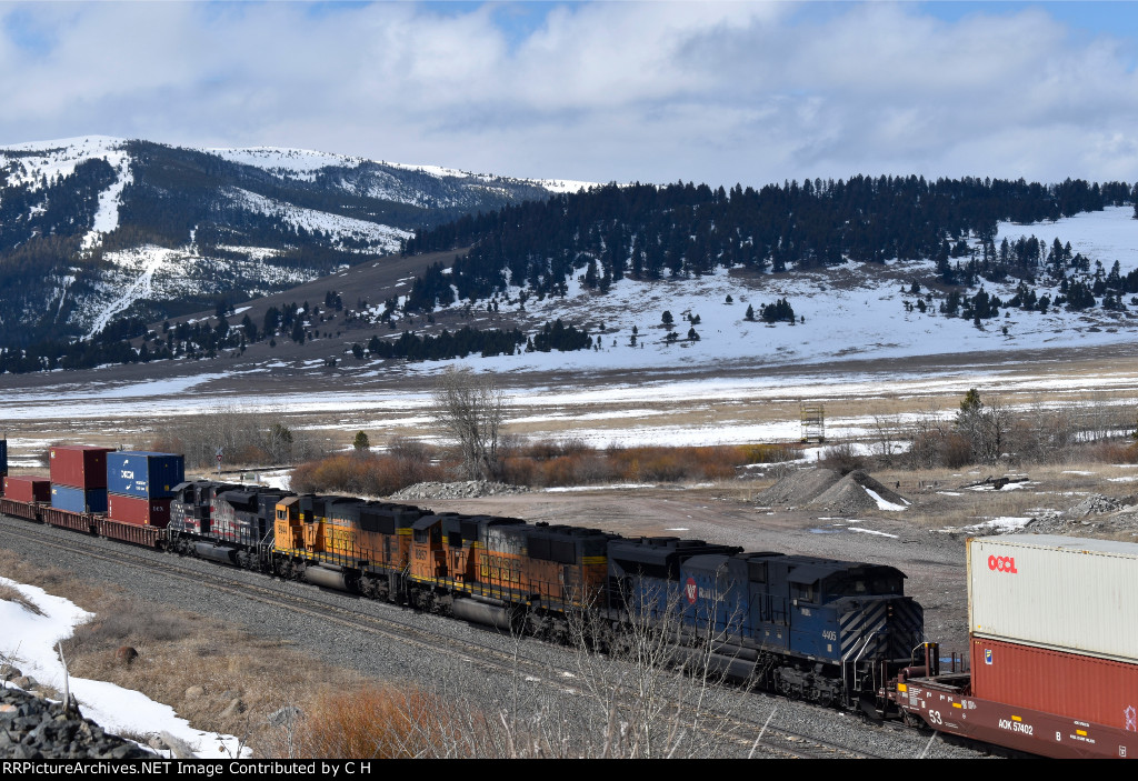 MRL 4407/4405/BNSF 8857/8944